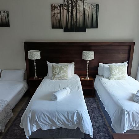 Three Olives Guesthouse Centurion Εξωτερικό φωτογραφία
