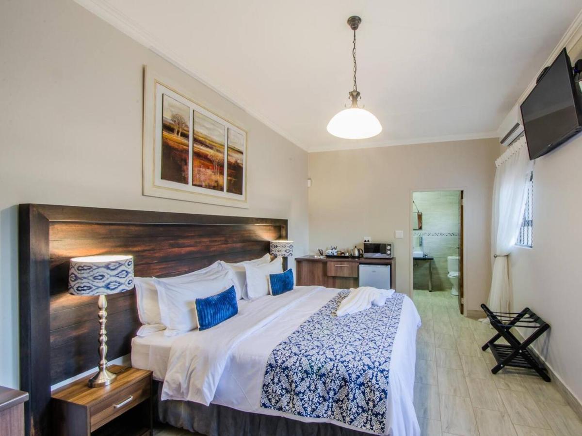 Three Olives Guesthouse Centurion Εξωτερικό φωτογραφία