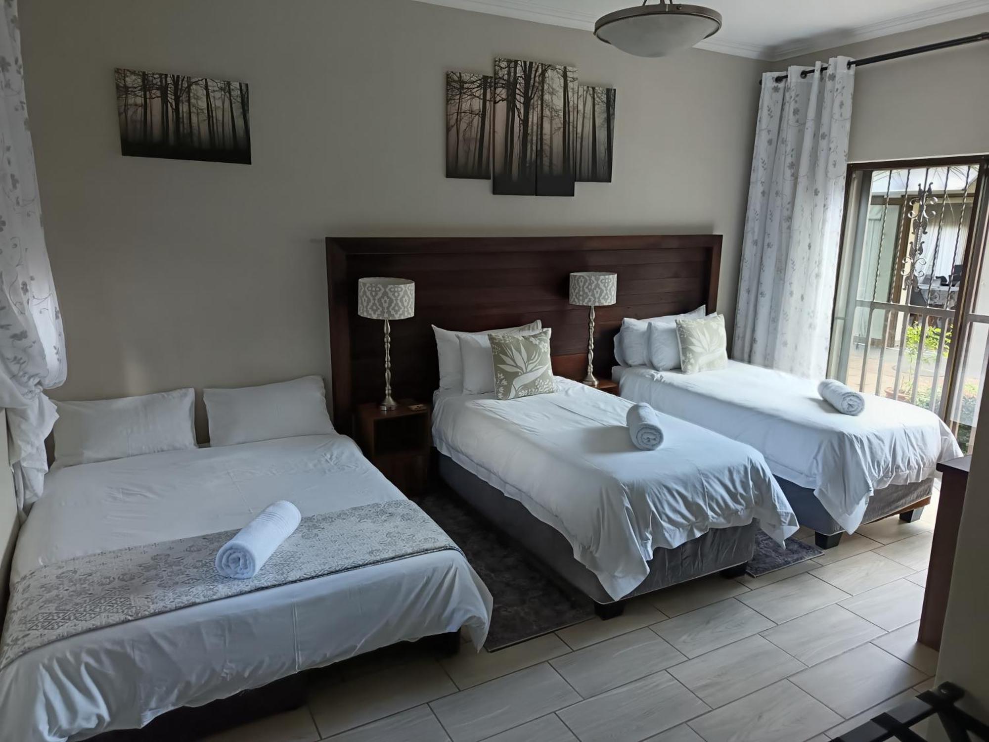 Three Olives Guesthouse Centurion Εξωτερικό φωτογραφία
